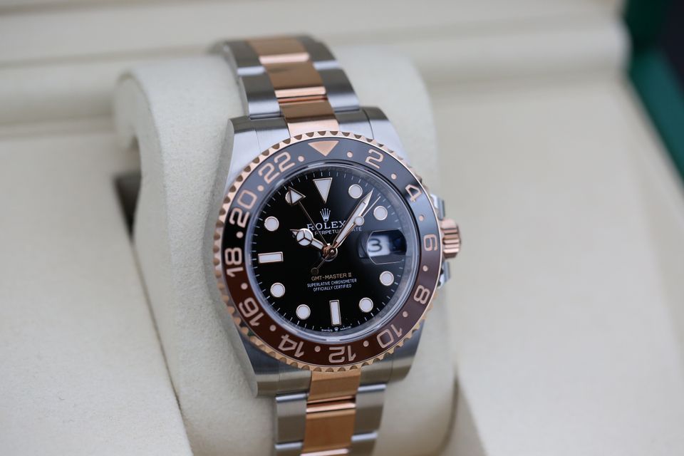 Rolex GMT Master II 126711 CHNR Image 2